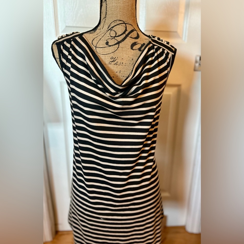 Carolyn Taylor Black Striped Scoop Neck XL Fish Tail Waterfall Top Blouse Tunic